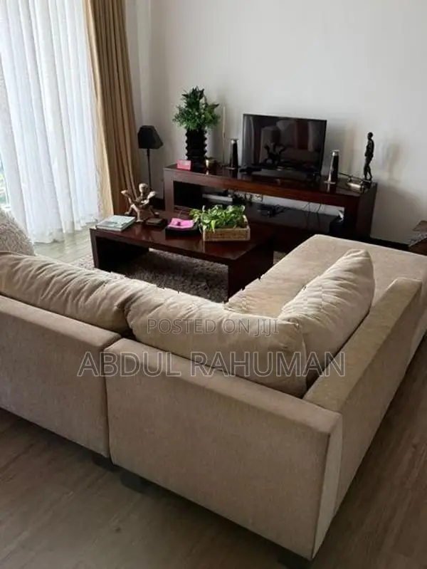 Luxurious Furnished Apartment for rent Colombo 4 rooms