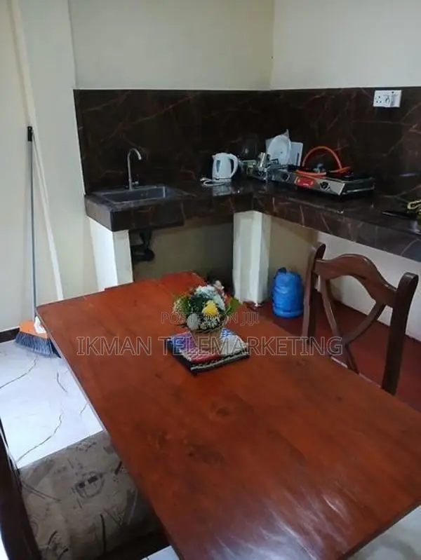 Room for Rent in Kiribathgoda -Only working Girl