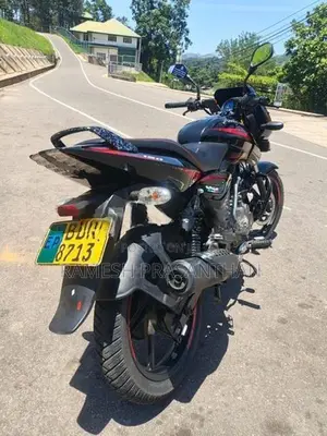 Bajaj Pulsar 150 2016