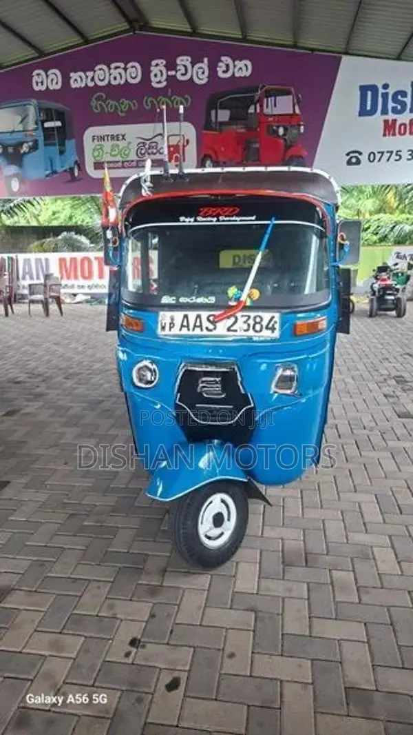 Bajaj RE 4Strok 2014