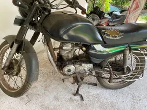 Bajaj Caliber 2001