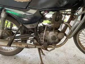 Bajaj Caliber 2001