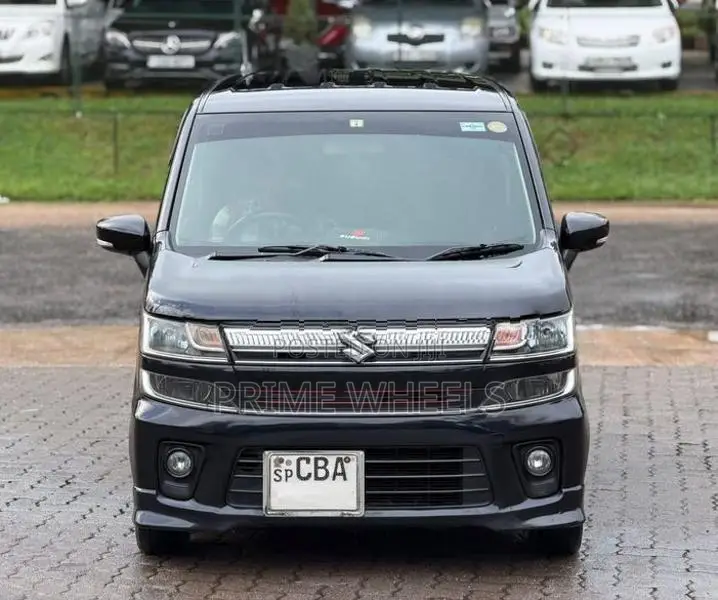Suzuki Wagon R FZ 2018
