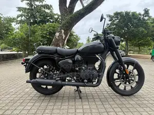 Royal Enfield Classic 350 Stealth Black 2026