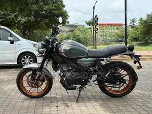 Yamaha XSR 155 2025