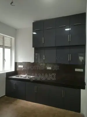Three-Story House For Sale – Pelawatta, Pothuarawa Road In Battaramull