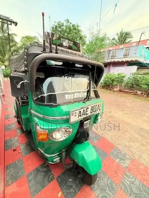 Bajaj RE 2012