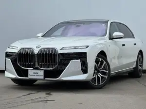 BMW 740i M Sport 2025
