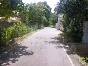 20 perches Land for sale in Negombo town Area.Negombo, Gampaha.