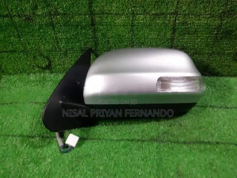 Toyota Rush 2010Y Side Mirror
