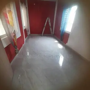 Spacious 5-Bedroom House For Rent – Rajagiriya Road,