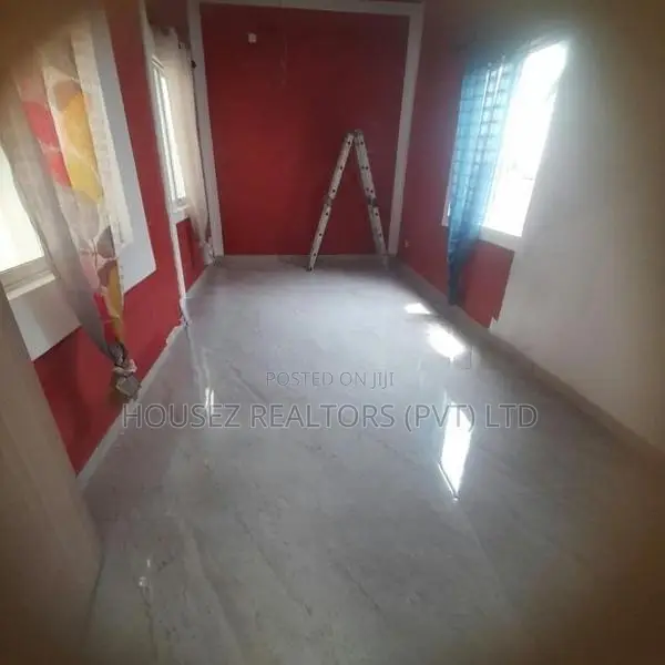 Spacious 5-Bedroom House For Rent – Rajagiriya Road,