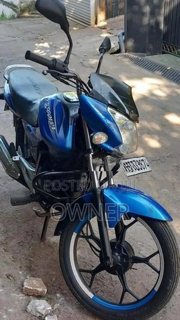 Bajaj Discover 2014