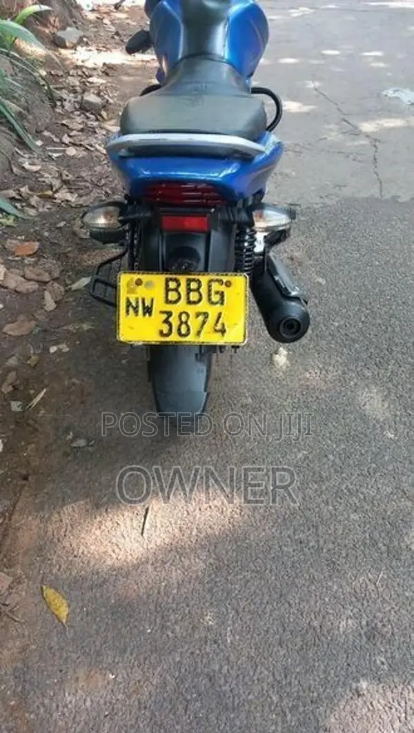 Bajaj Discover 2014