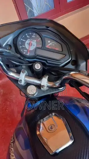 Bajaj Discover 2014