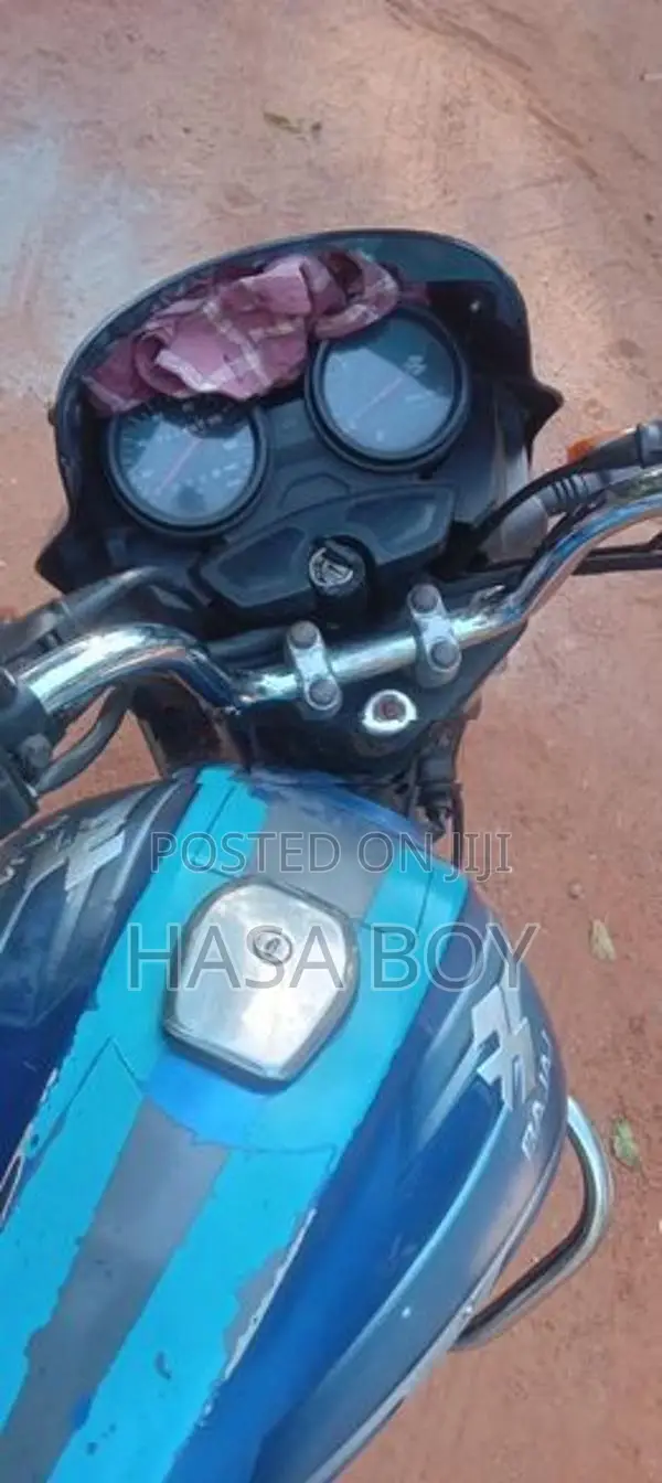 Bajaj Discover 125 2006