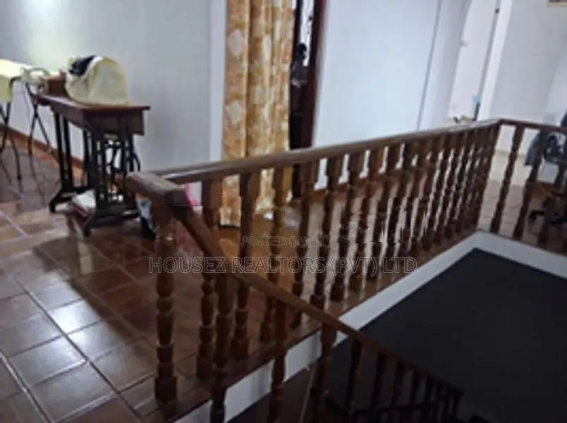 2-Storey House for Sale – Rampart Road, Etul Kotte