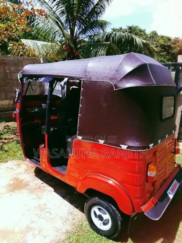 Bajaj RE 2008