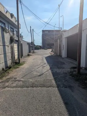 House for Sale - Dehiwala Marine Drive