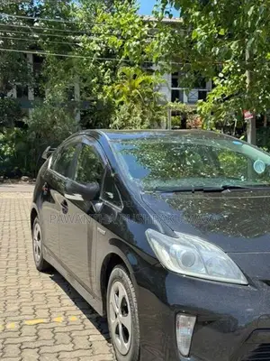 Toyota Prius S grade 2011