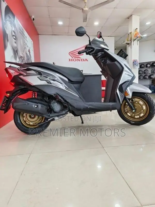 Honda Dio DLX 2026