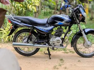 Bajaj CT100 2016