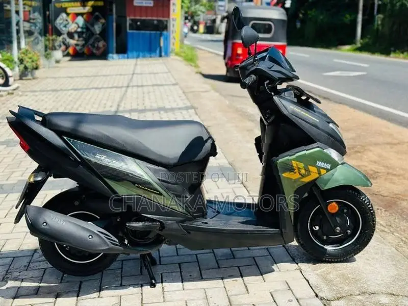 Yamaha Ray ZR 2018