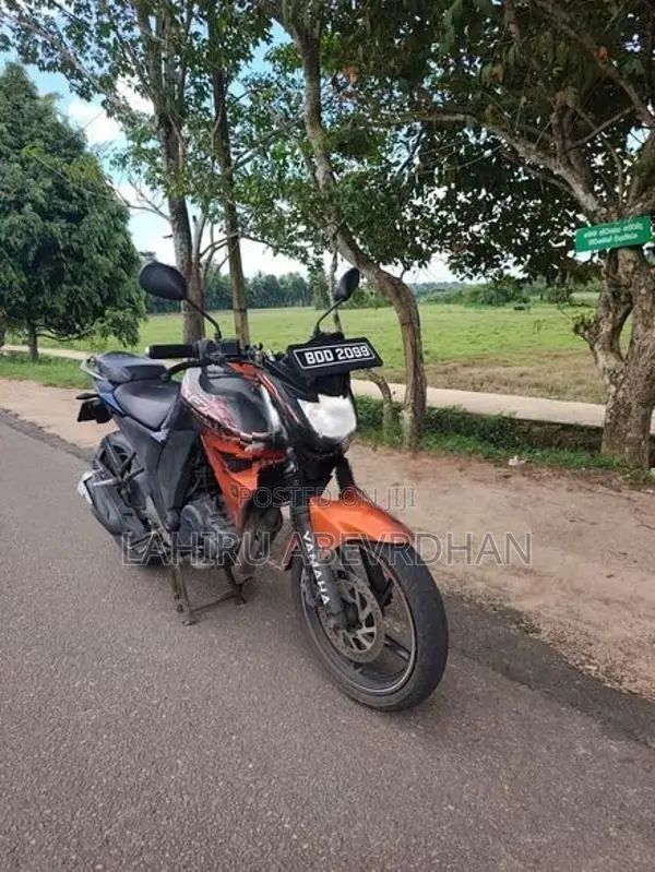 Yamaha FZs V2 2016