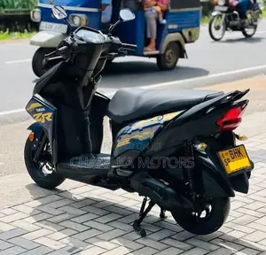 Yamaha Ray ZR 2018
