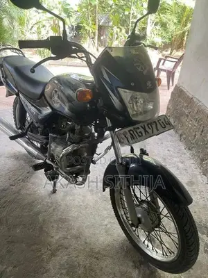 Bajaj CT100 2018