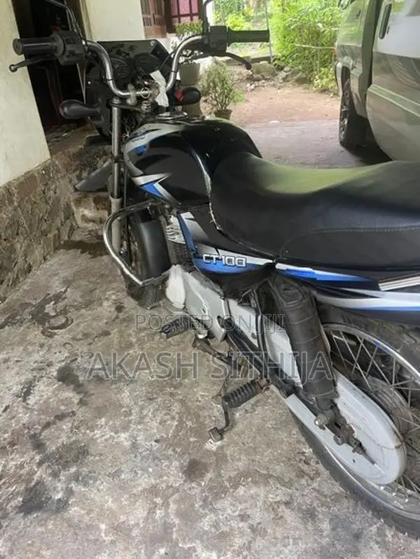 Bajaj CT100 2018