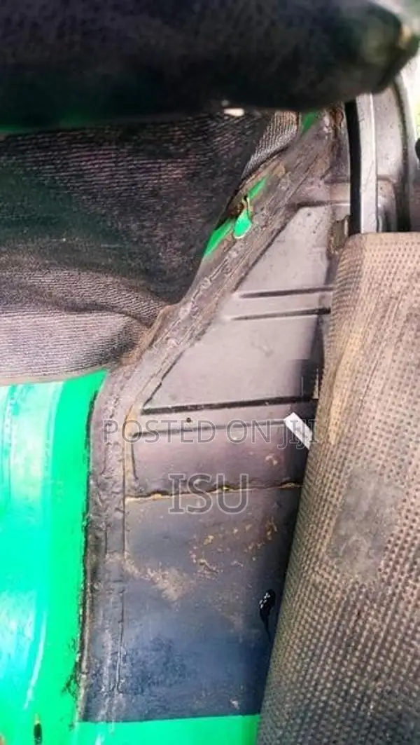 Bajaj RE 1996