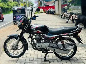 Bajaj CT100 2019
