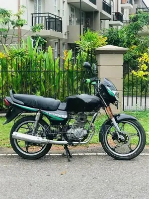 Bajaj Caliber 2005