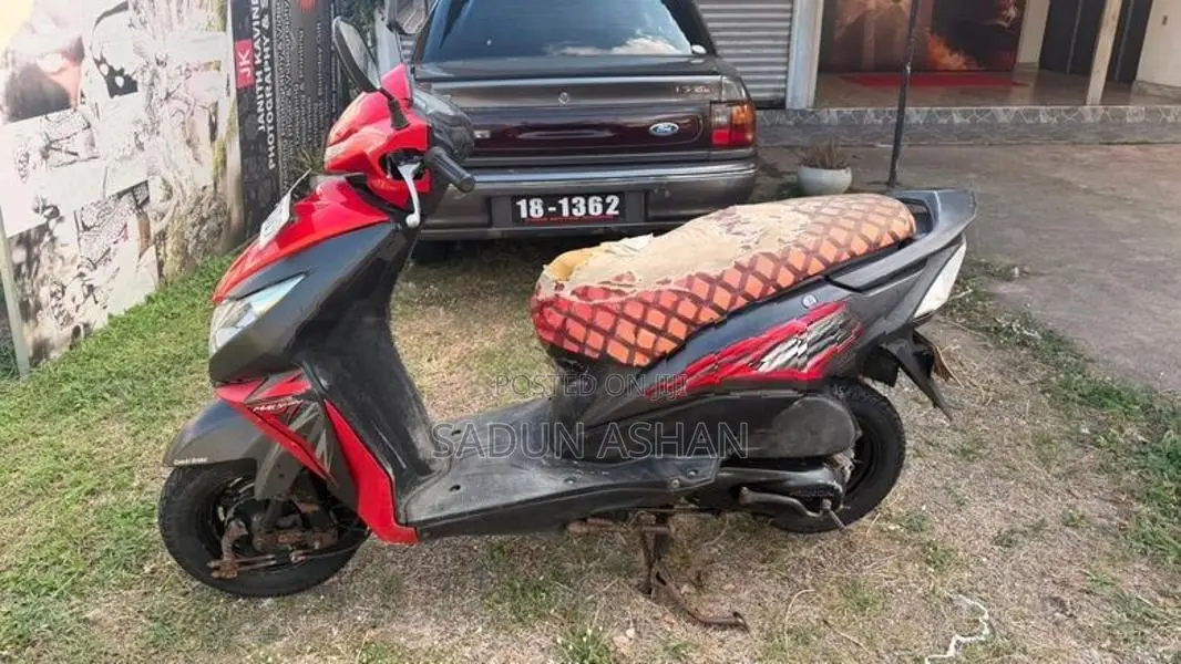 Honda Dio 2018