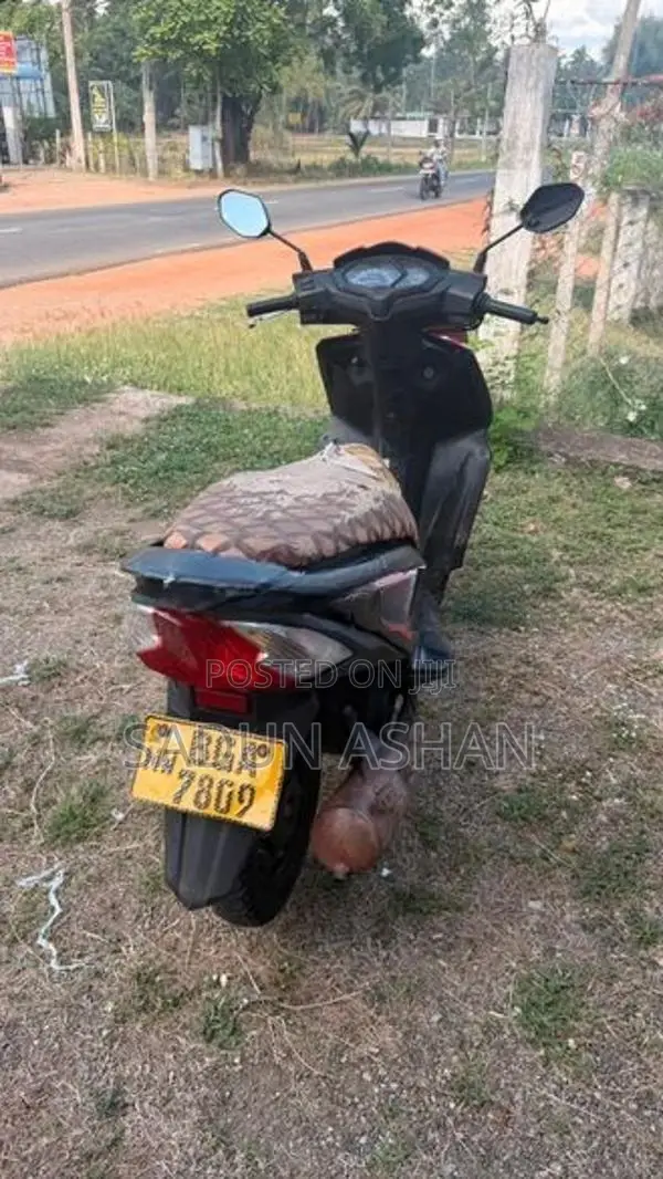 Honda Dio 2018