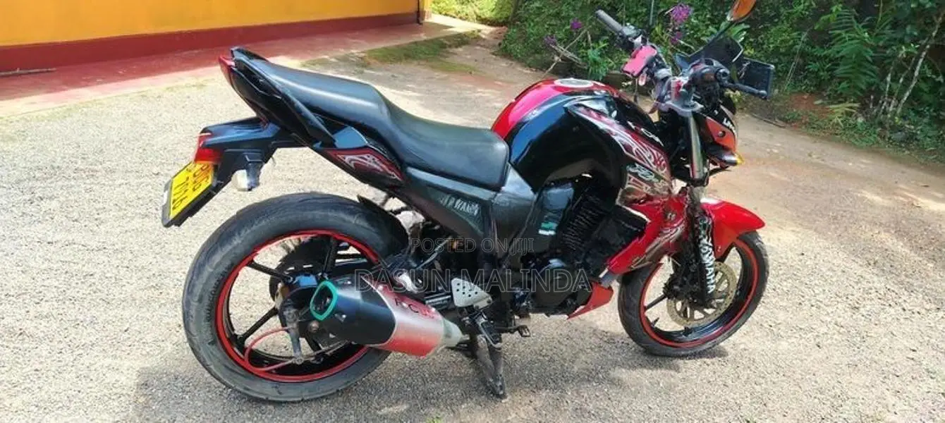 Yamaha FZS V1 2015