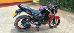 Yamaha FZS V1 2015