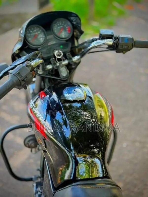 Bajaj Discover 2009