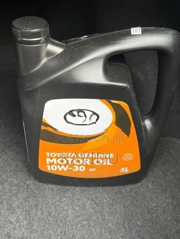 Toyota 10W30 Engine Oil 4 Liter