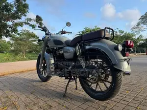 Honda CB350C Dlx pro 2026