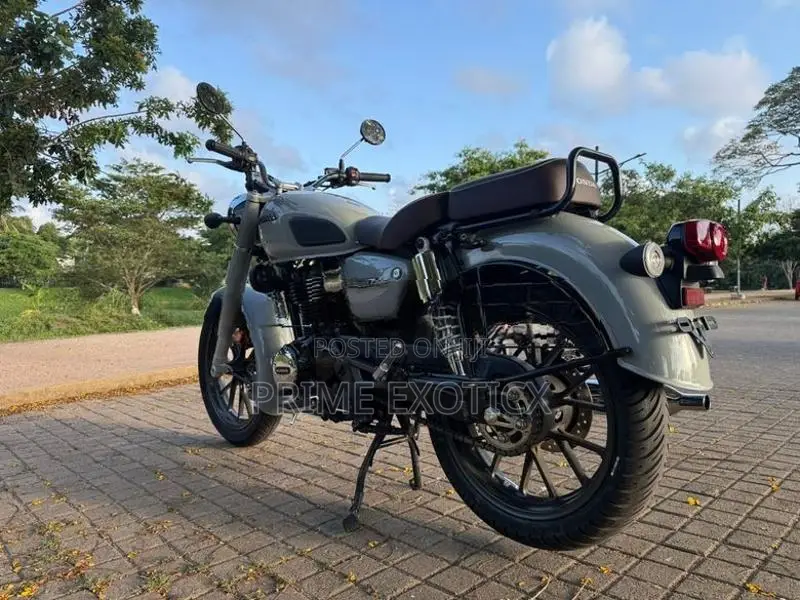 Honda CB350C Dlx pro 2026