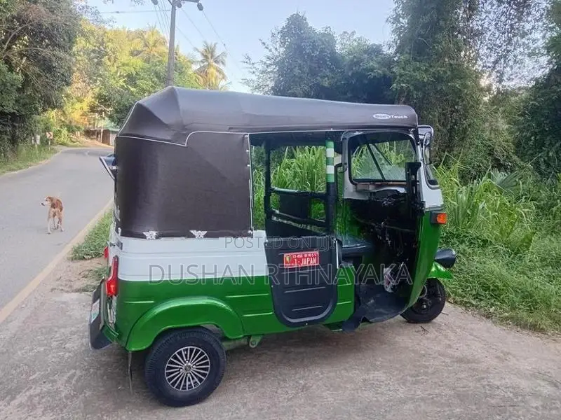 Bajaj RE 2 Storke 2000