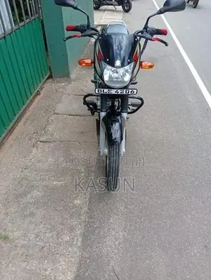 Bajaj CT100 2026