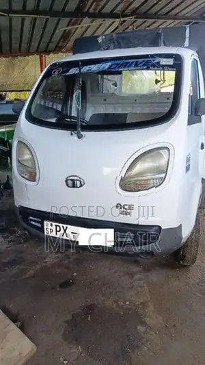 Tata Dimo Batti Lorry 2014