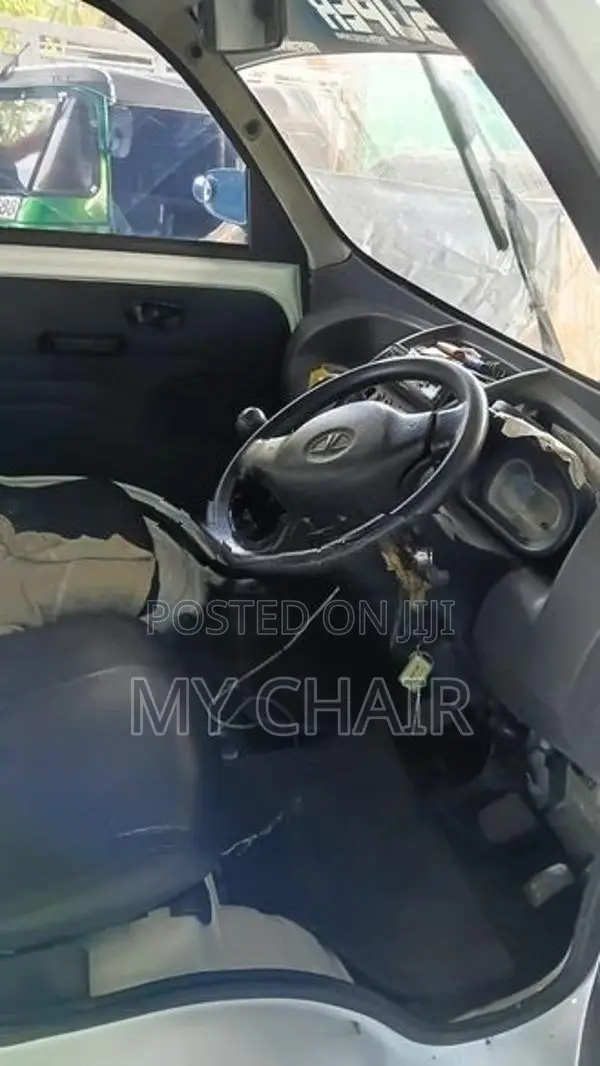 Tata Dimo Batti Lorry 2014