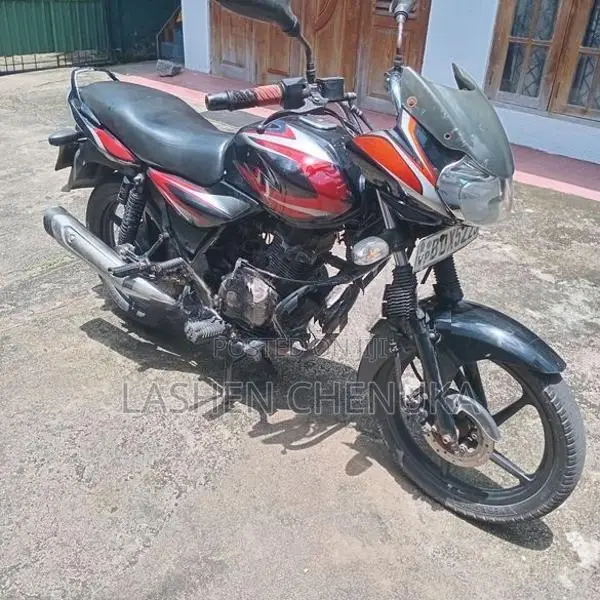 Bajaj Discover 125 2016