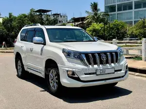 Toyota Land Cruiser Prado 150 G Fontier 2017