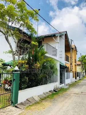 (BH100) Furnished Luxury Two Storey House for Sale in Lake City Ja-Ela