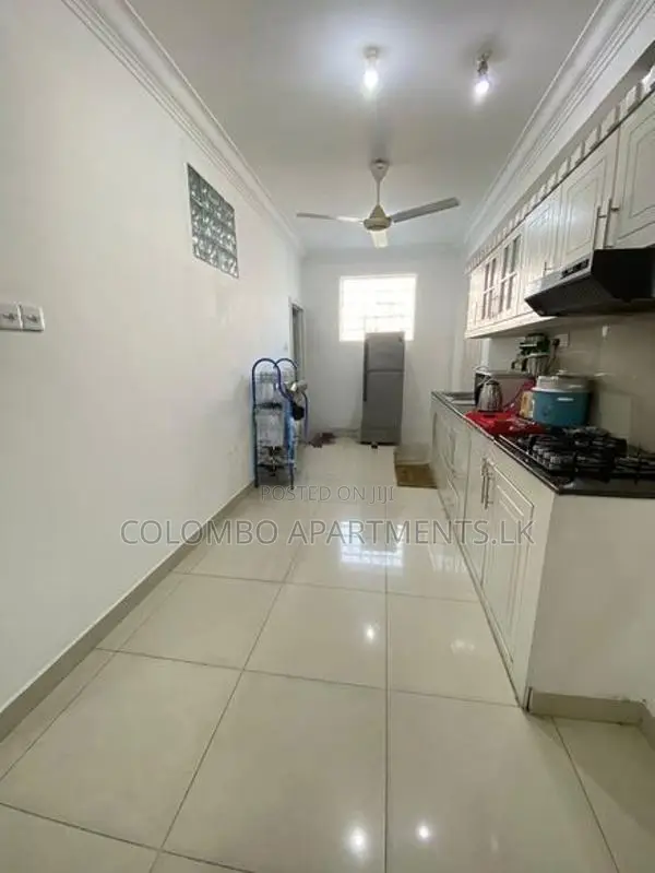 Long-Term 3BHK Apartment Rental in Colombo 05 –Furnished | CSMP601